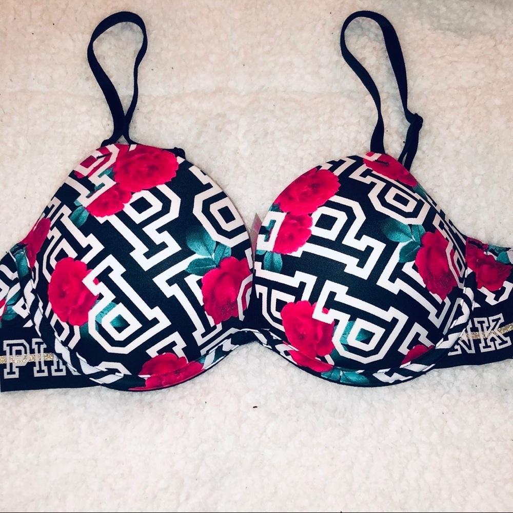 •Victoria Secret PINK Push Up Bra•